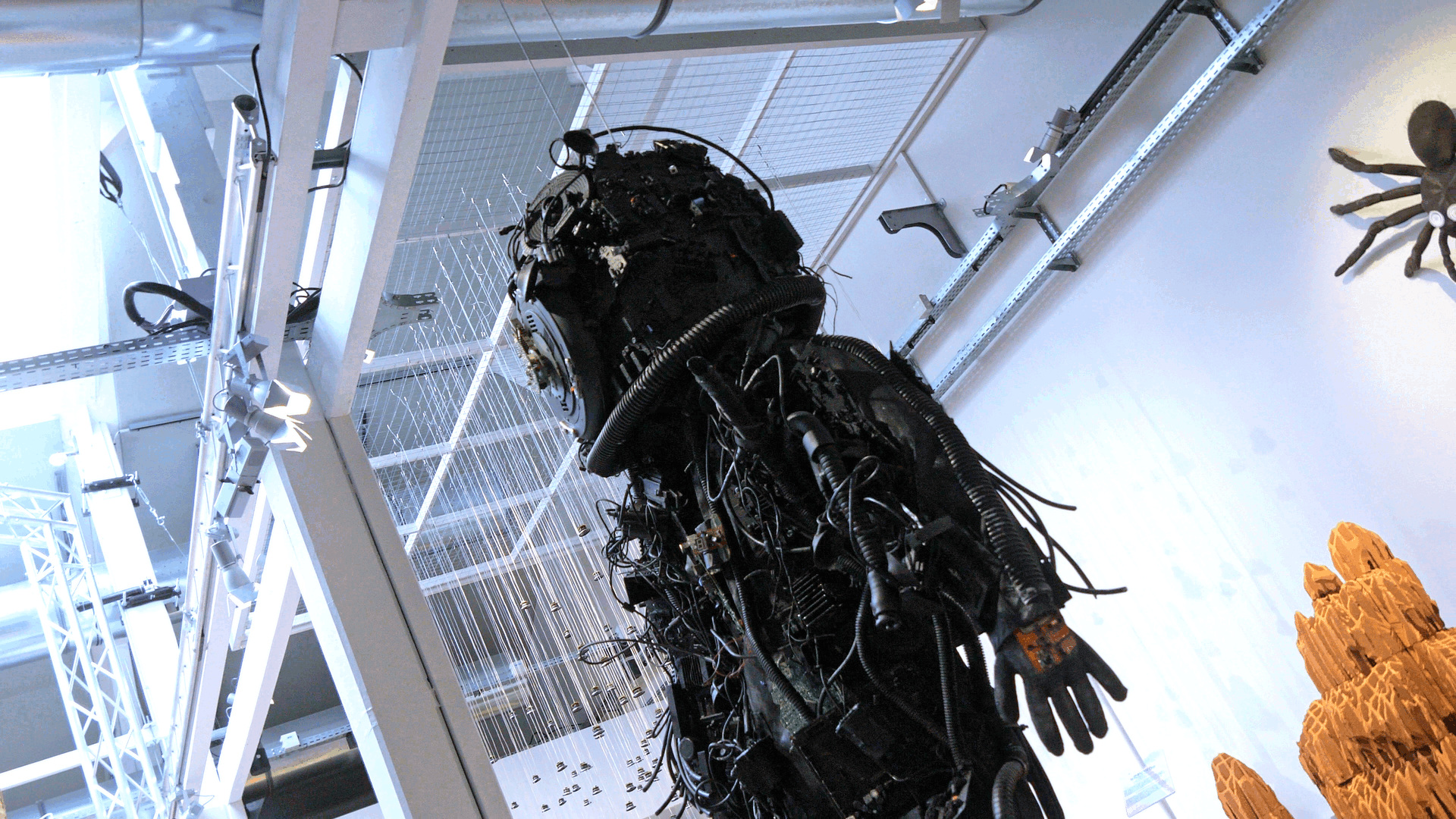 04-institutionnel-corporate-exposition-artistique-chaosmos-MAIF-social-club